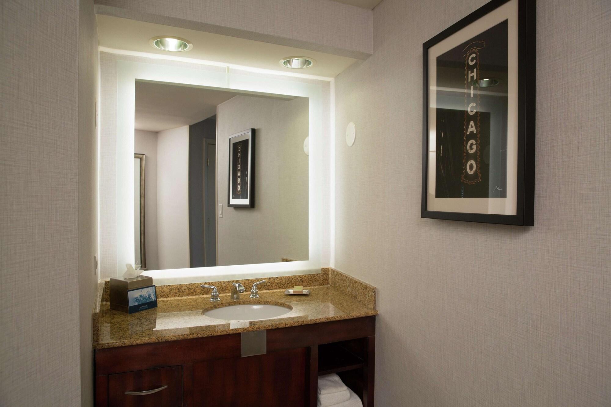Hilton Chicago/Oak Lawn Hotell Exteriör bild