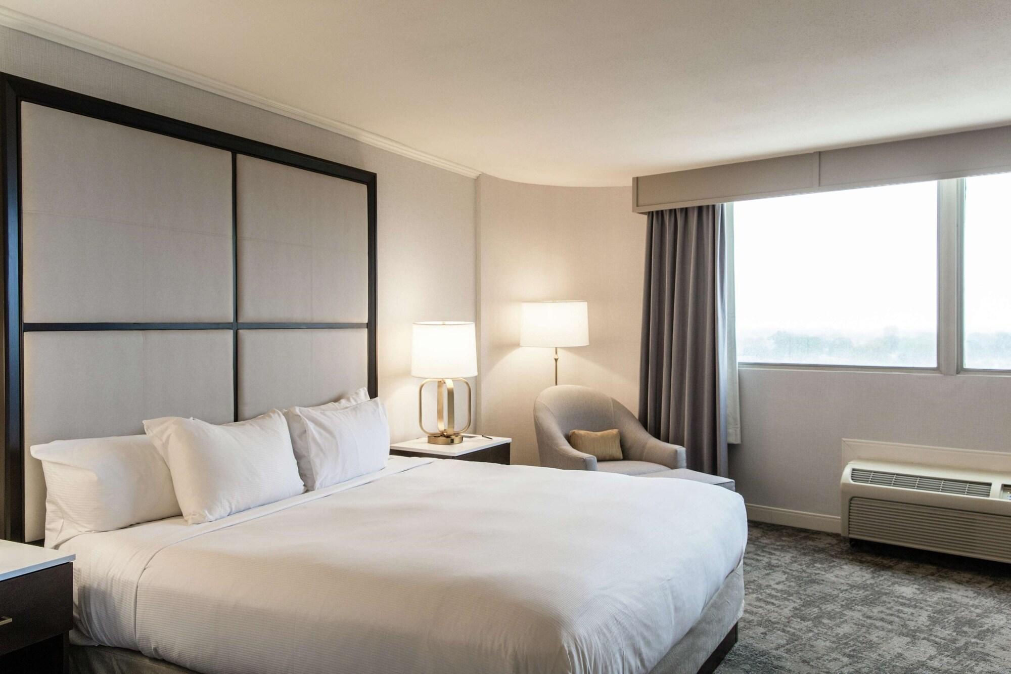 Hilton Chicago/Oak Lawn Hotell Exteriör bild